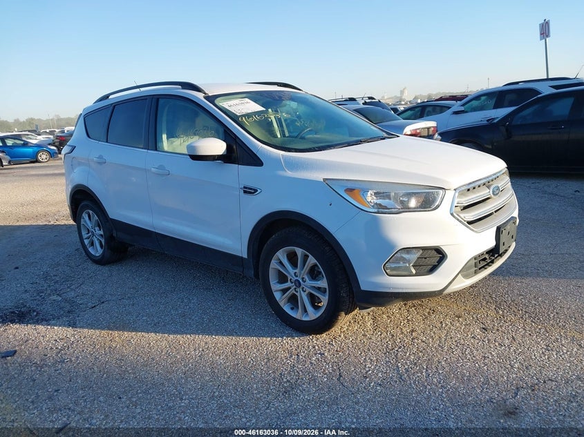 2018 FORD ESCAPE SE | 1FMCU9GD7JUC49822 | UPCARS