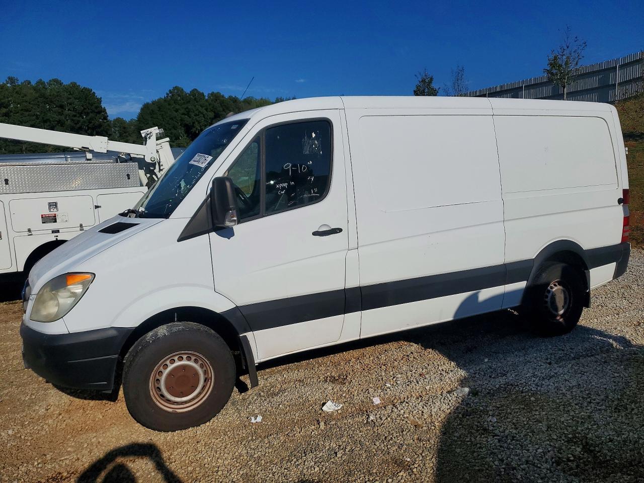 2012 MERCEDES-BENZ SPRINTER 2500 | WD3PE7CC8C5610471 | UPCARS