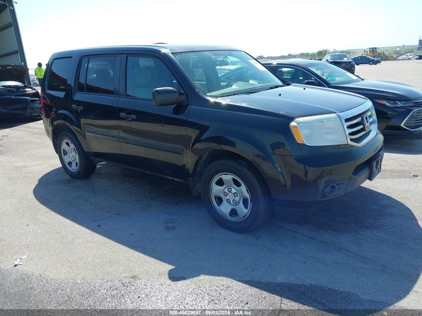 2015 HONDA PILOT LX | 5FNYF4H21FB047644 | UPCARS
