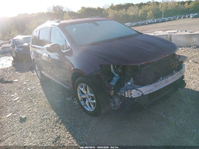 2018 CHRYSLER PACIFICA TOURING L | 2C4RC1BG3JR104407 | UPCARS