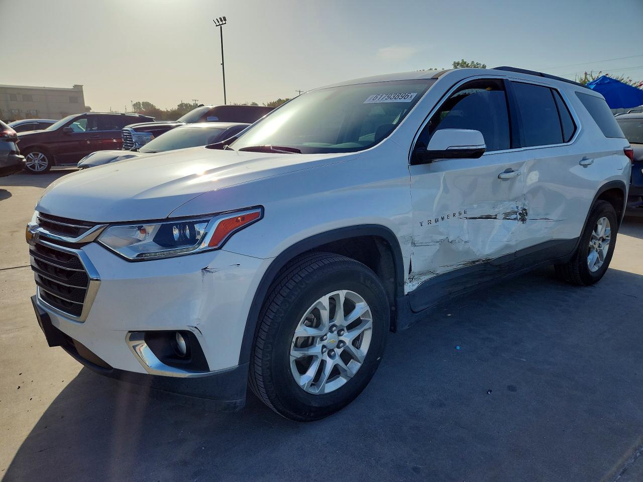2019 CHEVROLET TRAVERSE LT | 1GNERGKW1KJ304402 | UPCARS