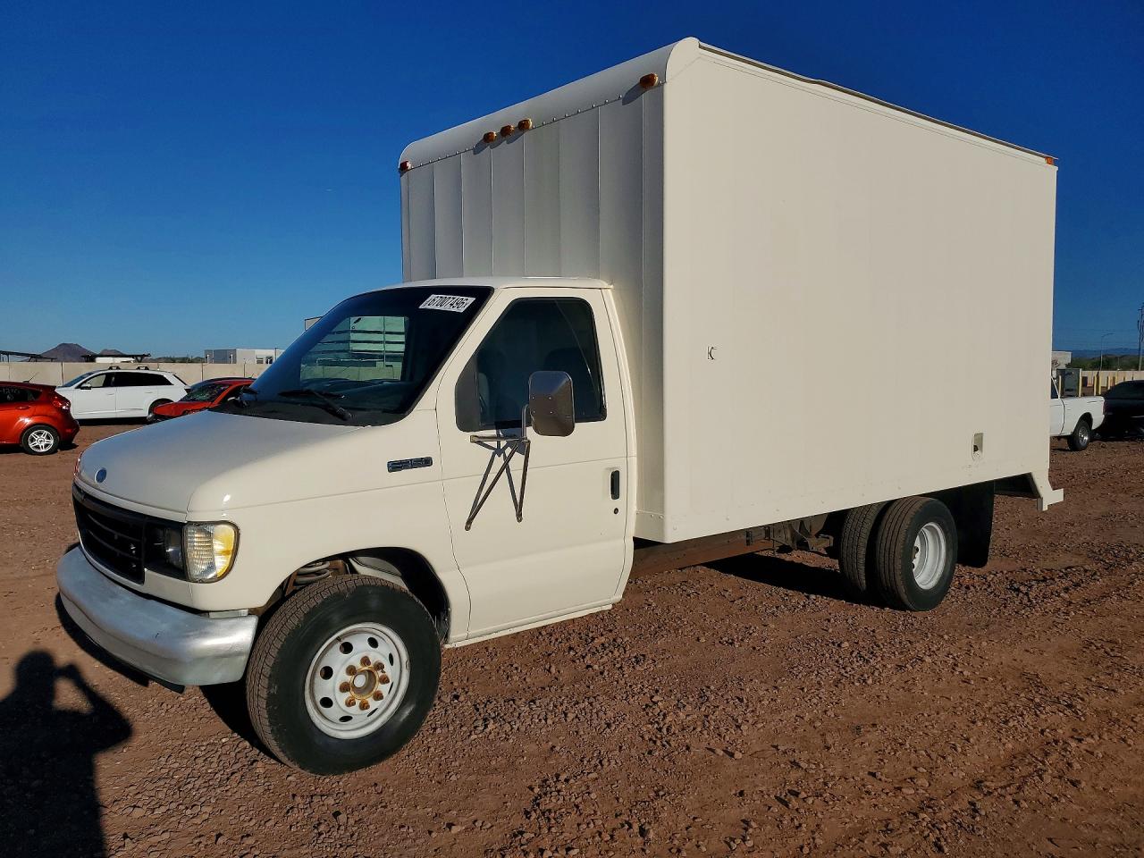 1994 FORD ECONOLINE BOX TRUCK | 1FDKE37H7RHB66551 | UPCARS