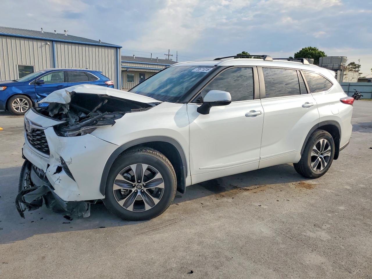 2023 TOYOTA HIGHLANDER XLE | 5TDKARAH4PS018426 | UPCARS
