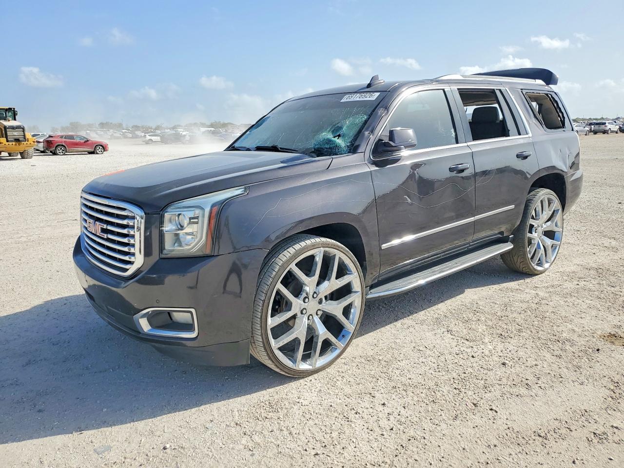 2018 GMC YUKON SLT | 1GKS1BKC5JR273199 | UPCARS