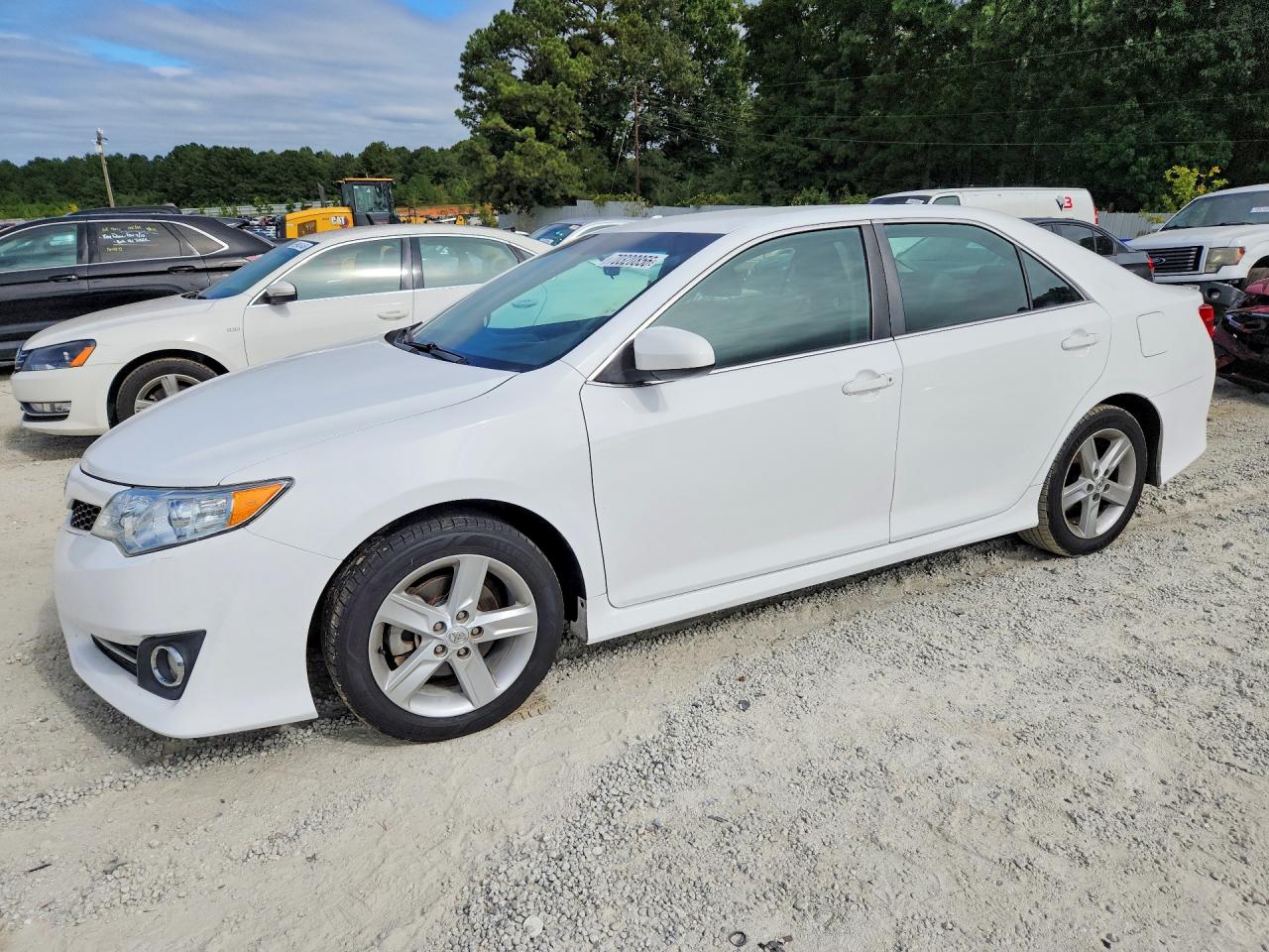 2014 TOYOTA CAMRY SE | 4T1BF1FK7EU352123 | UPCARS