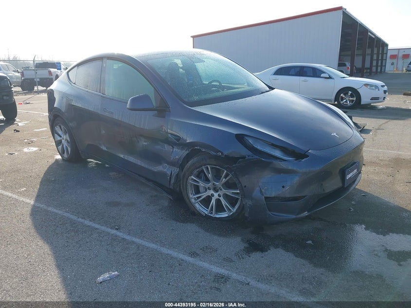2021 TESLA MODEL Y LONG RANGE DUAL MOTOR ALL-WHEEL DRIVE | 5YJYGDEE2MF253385 | UPCARS