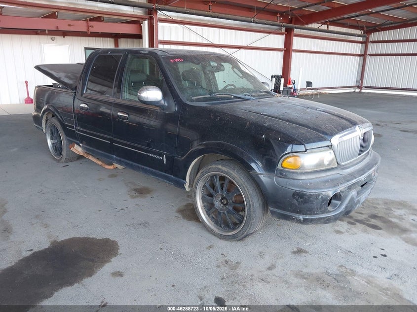 2002 LINCOLN BLACKWOOD | 5LTEW05A32KJ02225 | UPCARS