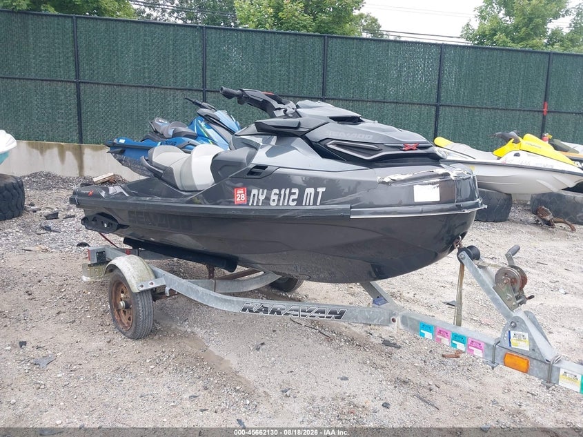 2022 SEADOO RXT-X 300 | YVD74538D222 | UPCARS