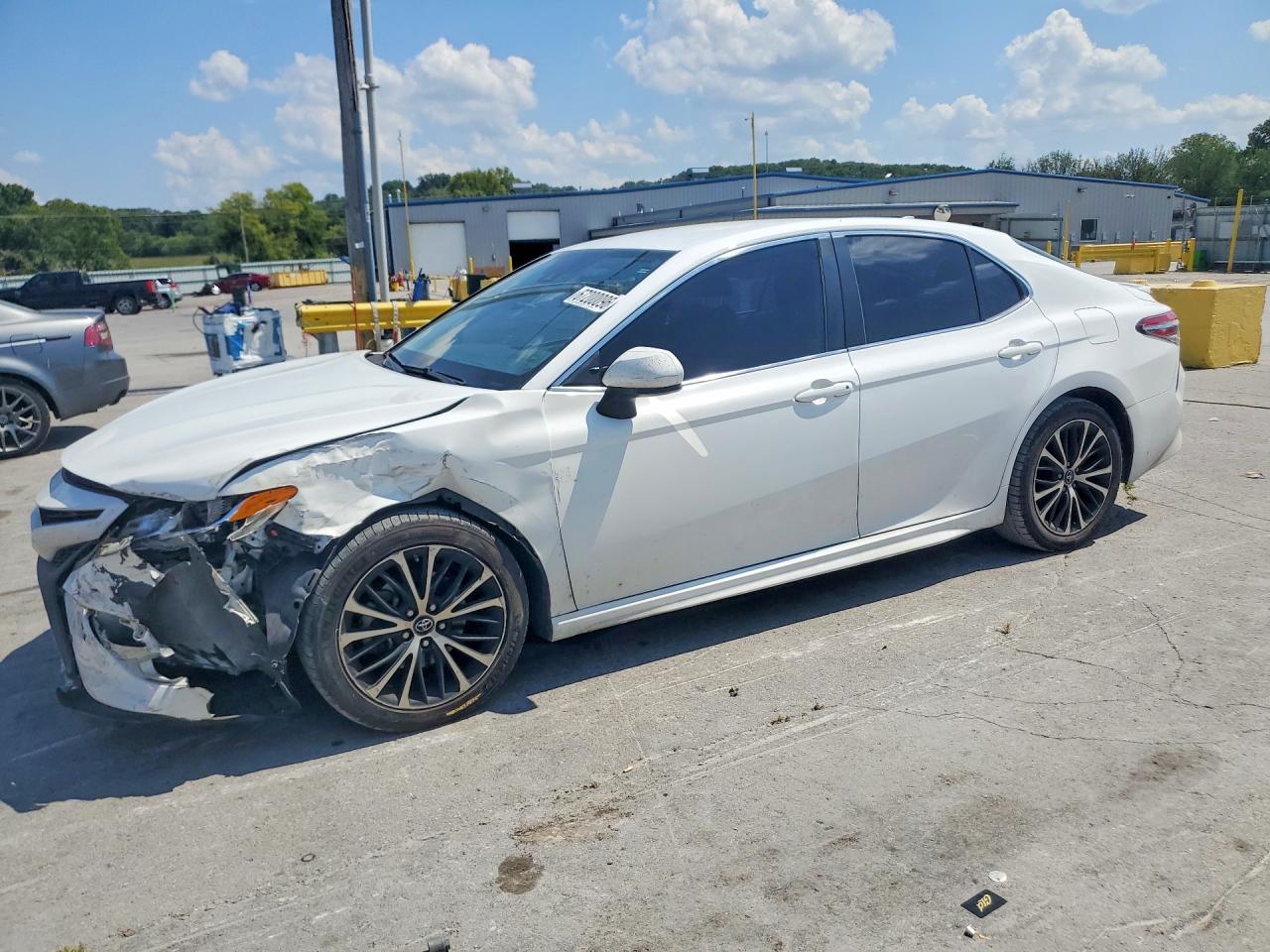 2019 TOYOTA CAMRY SE | 4T1B11HK6KU725997 | UPCARS
