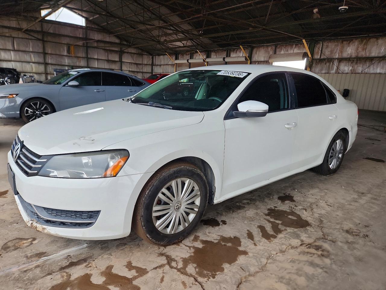 2014 VOLKSWAGEN PASSAT S | 1VWAT7A35EC022852 | UPCARS