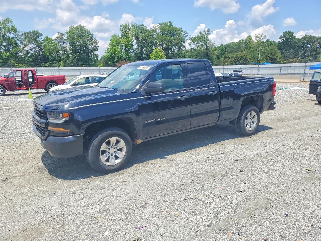 2017 CHEVROLET SILVERADO C1500/C1500 LS | 1GCRCNEH2HZ339411 | UPCARS