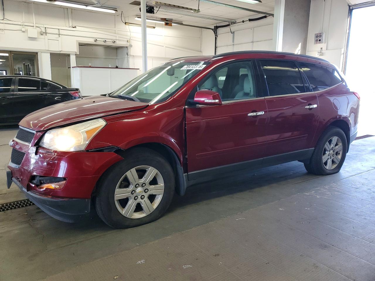 2011 CHEVROLET TRAVERSE LT | 1GNKVJED8BJ368894 | UPCARS