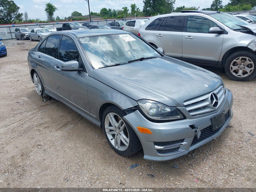 2013 MERCEDES-BENZ C 300 LUXURY 4MATIC/SPORT 4MATIC | WDDGF8AB1DR291773 | UPCARS
