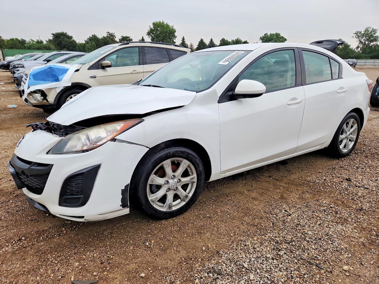 2011 MAZDA 3 I | JM1BL1VG4B1445852 | UPCARS