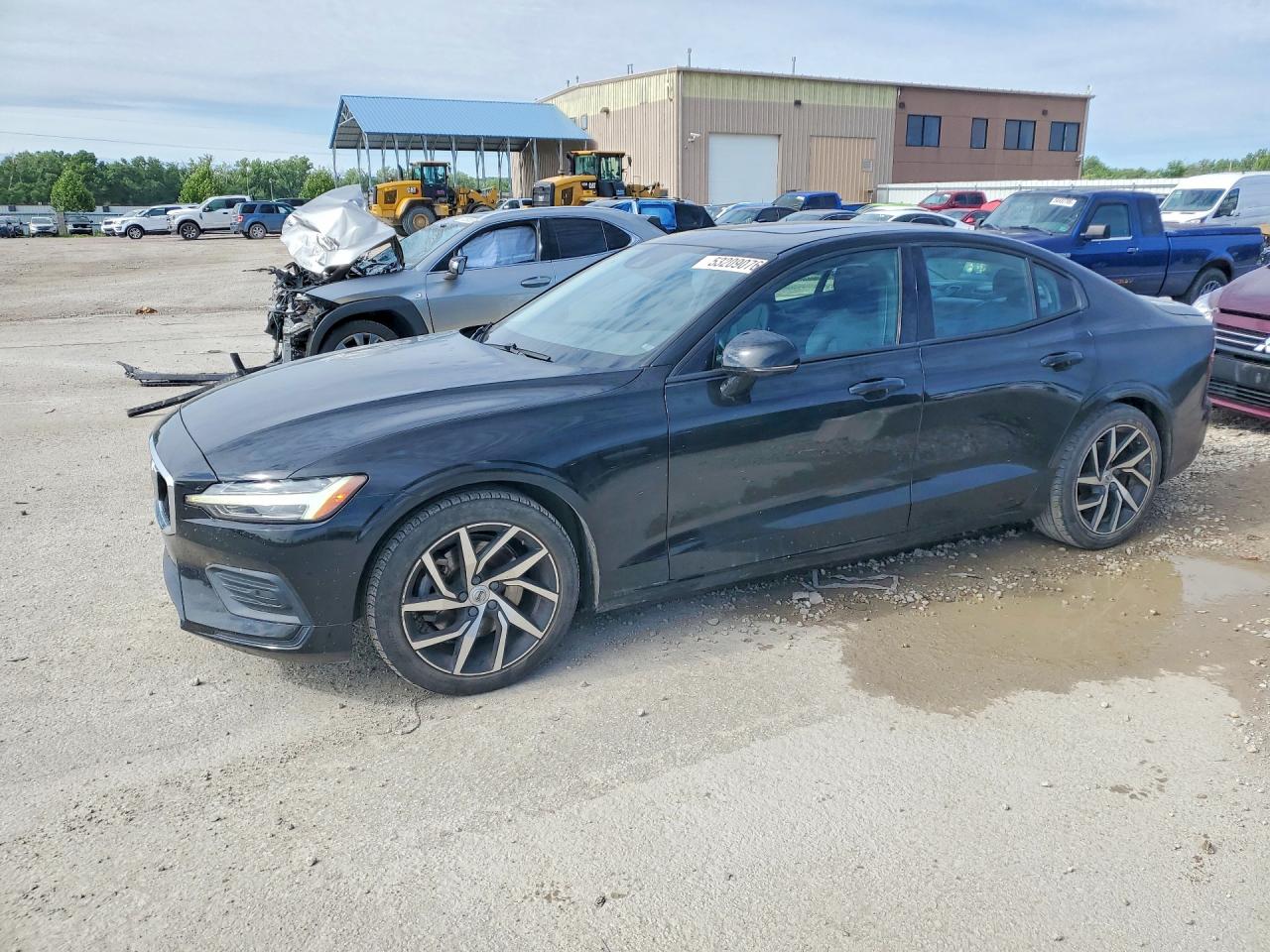 2020 VOLVO S60 T5 MOMENTUM | 7JR102FK7LG048391 | UPCARS