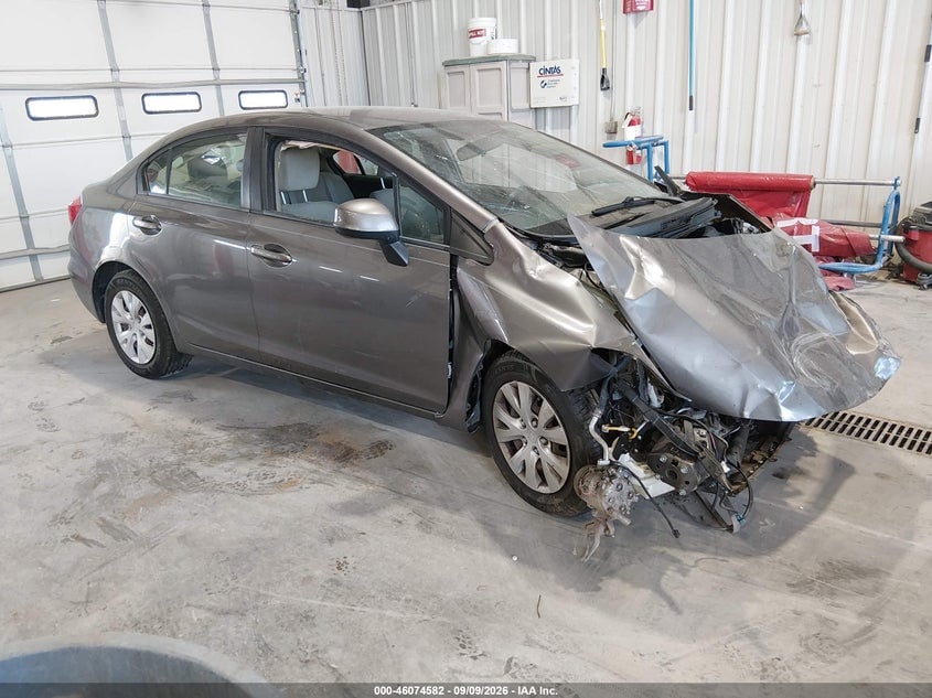 2012 HONDA CIVIC LX | 19XFB2F55CE082368 | UPCARS