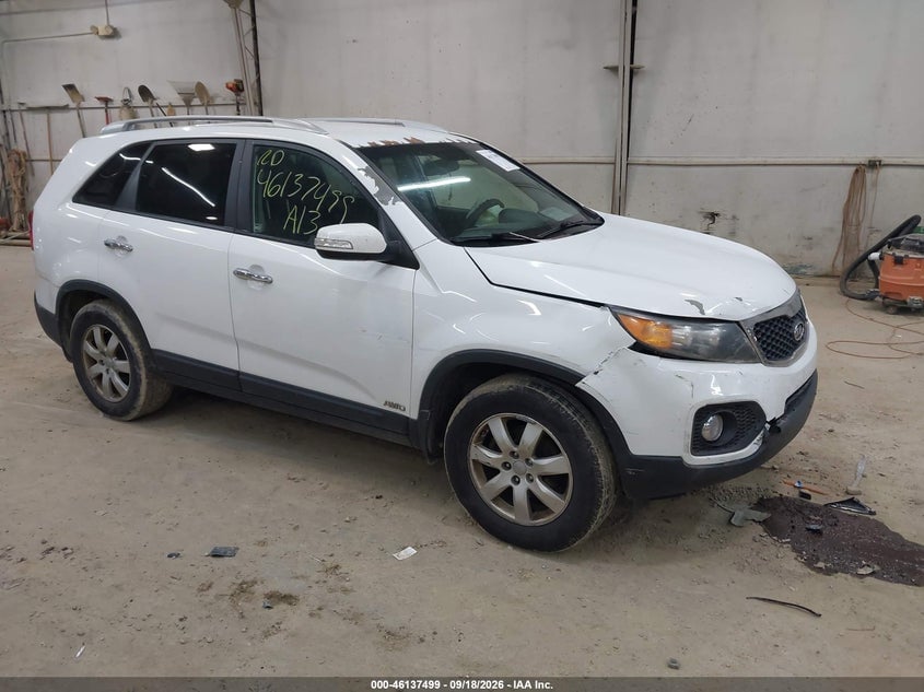 2013 KIA SORENTO LX | 5XYKTDA6XDG367076 | UPCARS