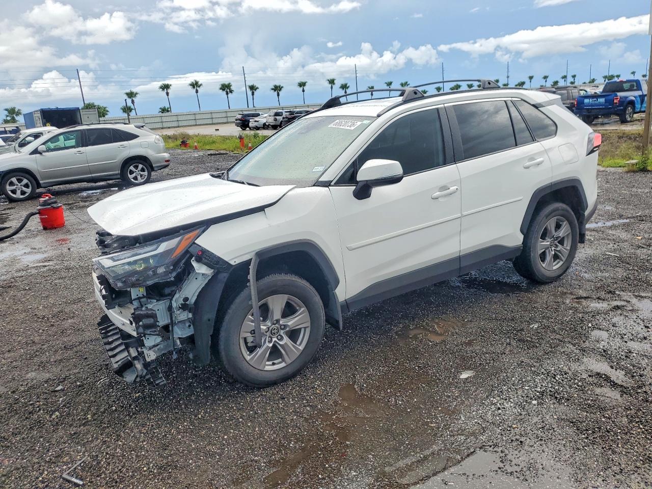 2025 TOYOTA RAV4 XLE | 2T3W1RFV8SW386129 | UPCARS
