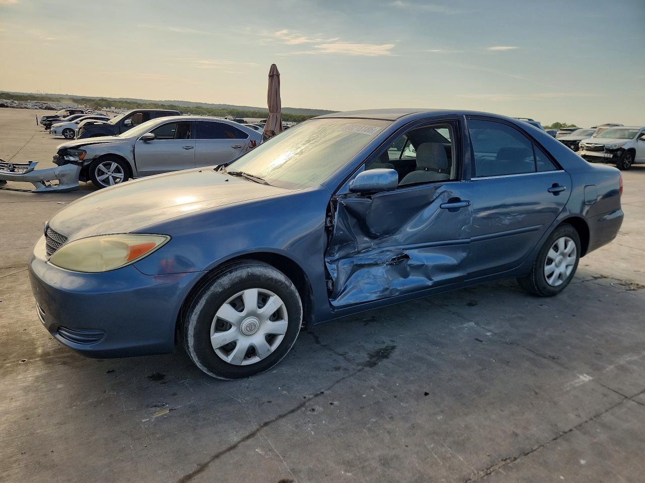 2003 TOYOTA CAMRY LE | 4T1BE32K33U212460 | UPCARS