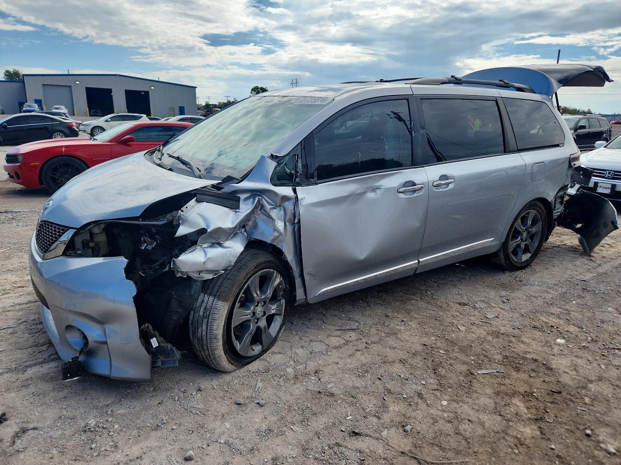 2015 TOYOTA SIENNA SPORT | 5TDXK3DC9FS687709 | UPCARS