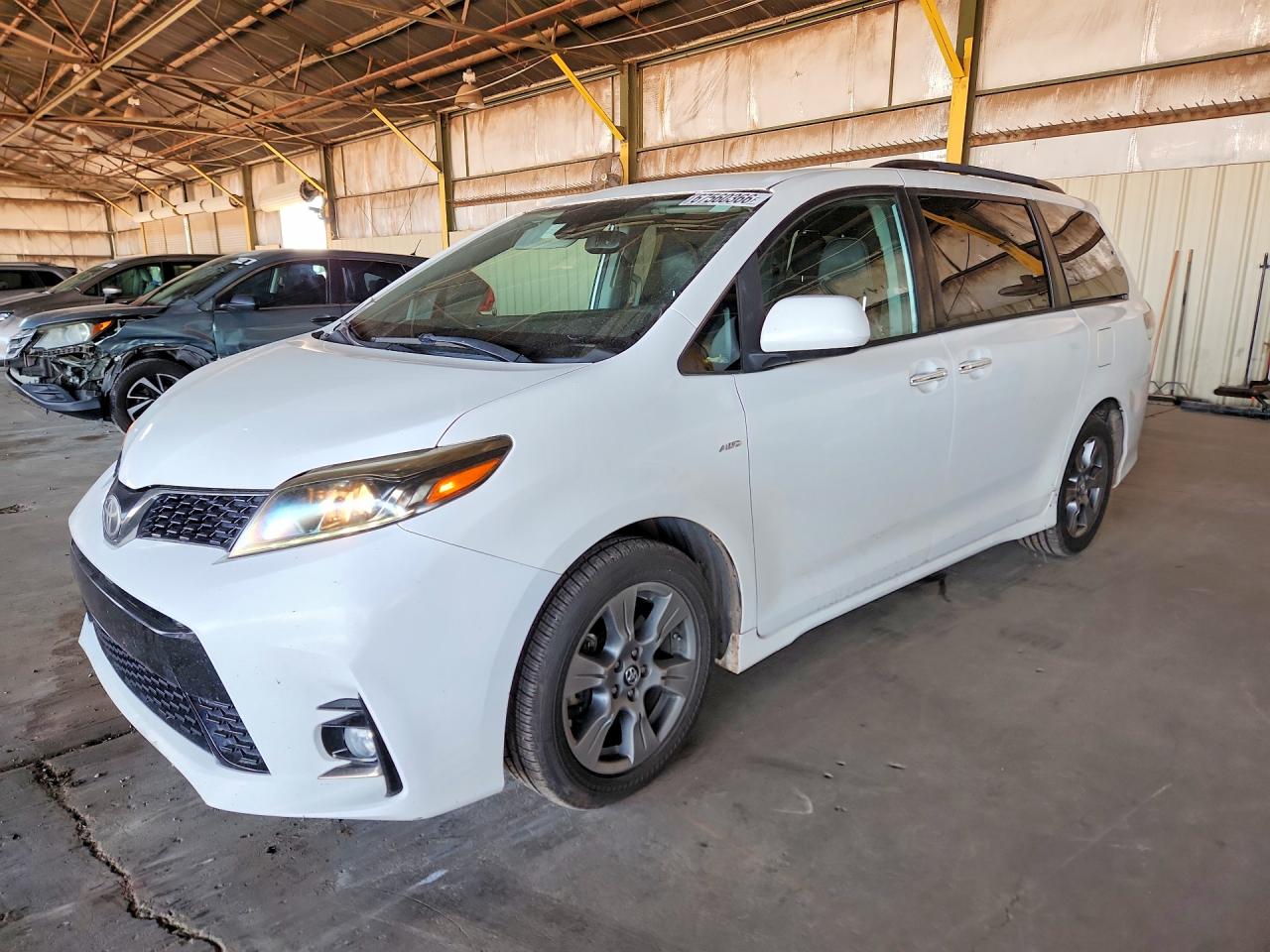 2019 TOYOTA SIENNA SE PREMIUM 7-PASSENGER | 5TDEZ3DCXKS219405 | UPCARS