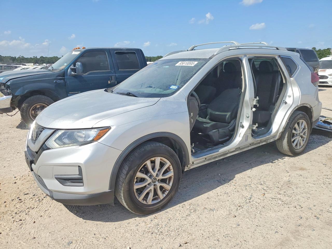 2019 NISSAN ROGUE S | 5N1AT2MT6KC733467 | UPCARS