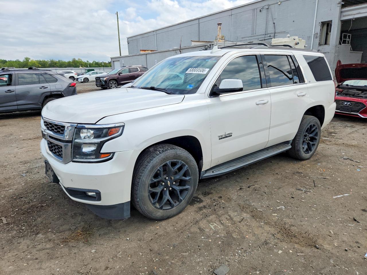 2017 CHEVROLET TAHOE C1500 LT | 1GNSCBKC5HR320352 | UPCARS