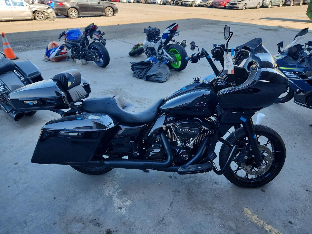 2023 HARLEY-DAVIDSON FL | 1HD1KHC11PB679596 | UPCARS