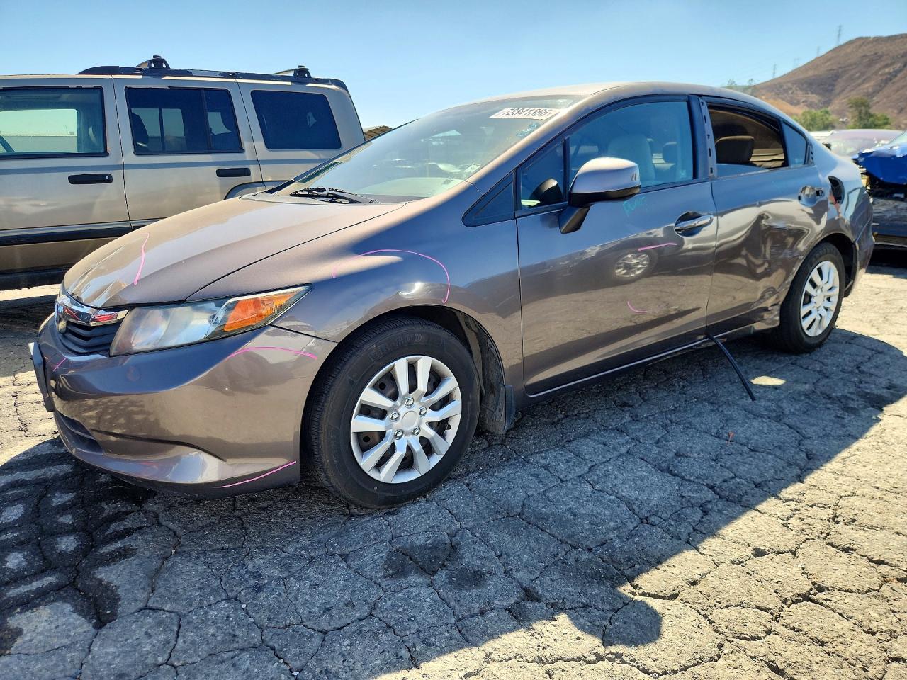 2012 HONDA CIVIC LX | 19XFB2F55CE387353 | UPCARS