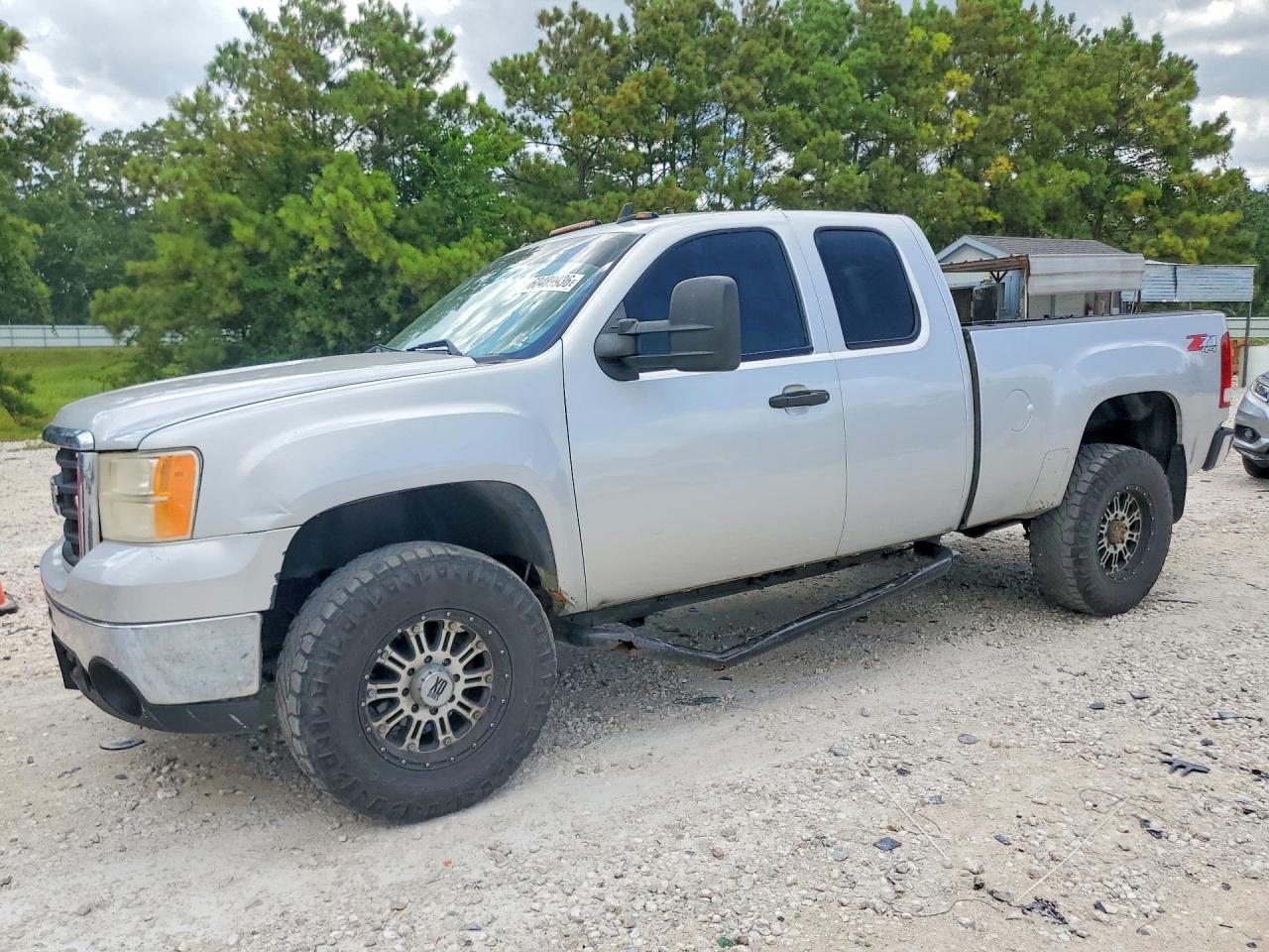 2010 GMC SIERRA K2500 SLE | 1GT5K0BG6AZ193262 | UPCARS