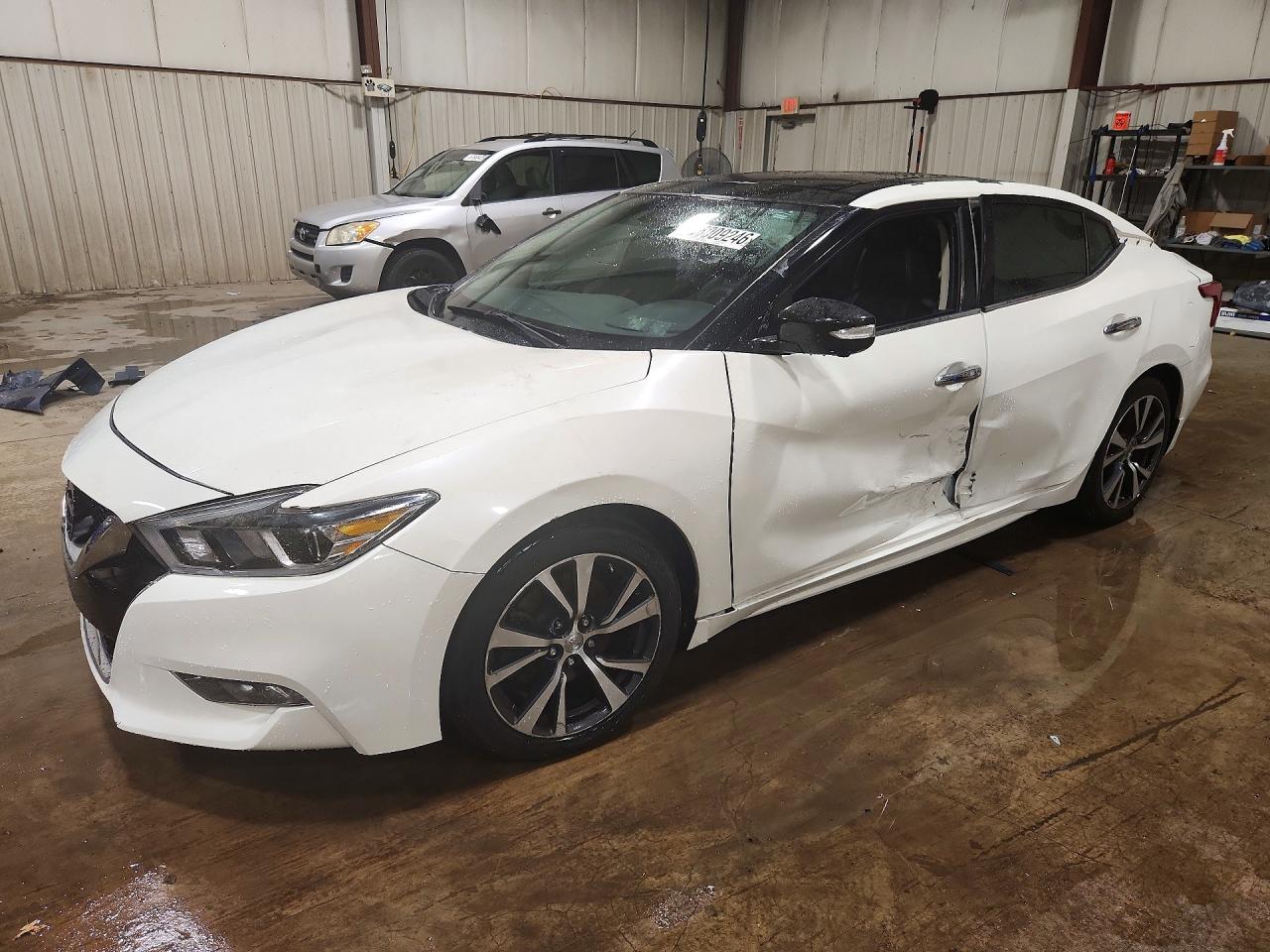 2017 NISSAN MAXIMA PLATINUM | 1N4AA6AP8HC425921 | UPCARS