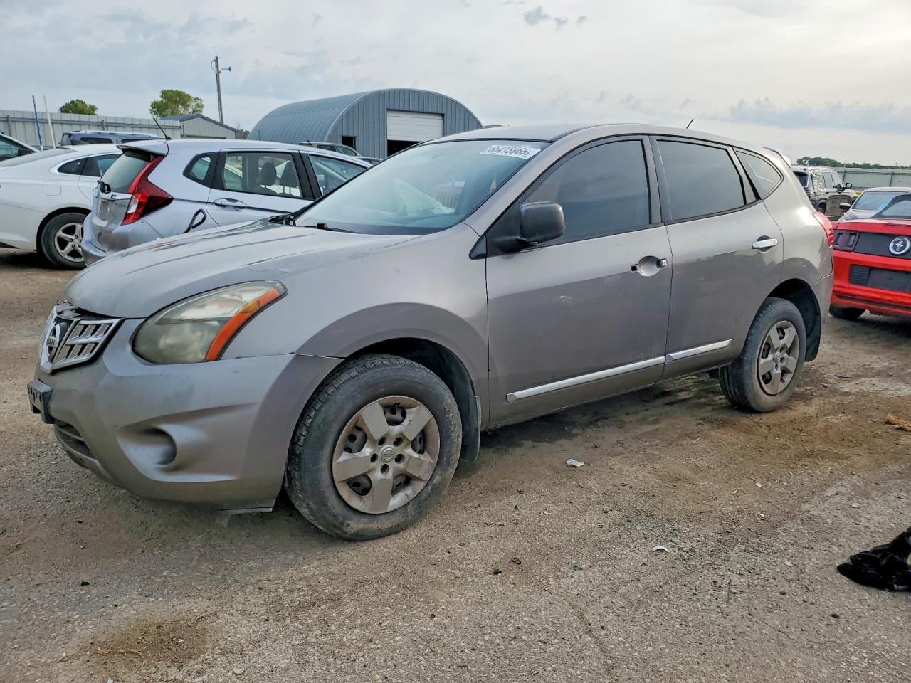 2014 NISSAN ROGUE S | JN8AS5MV6EW700695 | UPCARS