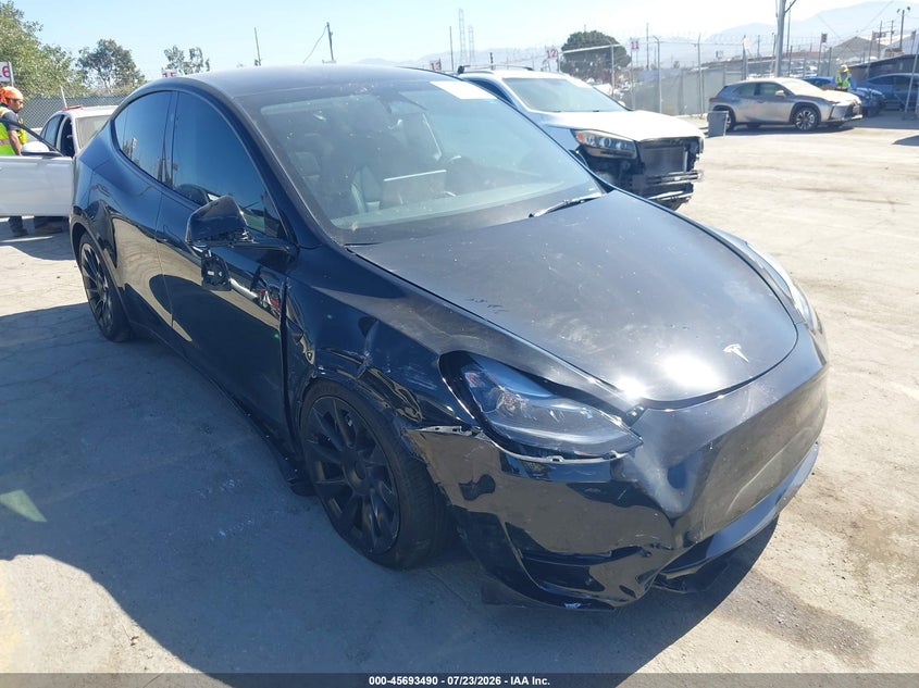 2025 TESLA MODEL Y LONG RANGE DUAL MOTOR ALL-WHEEL DRIVE | 7SAYGDEE6SF299530 | UPCARS