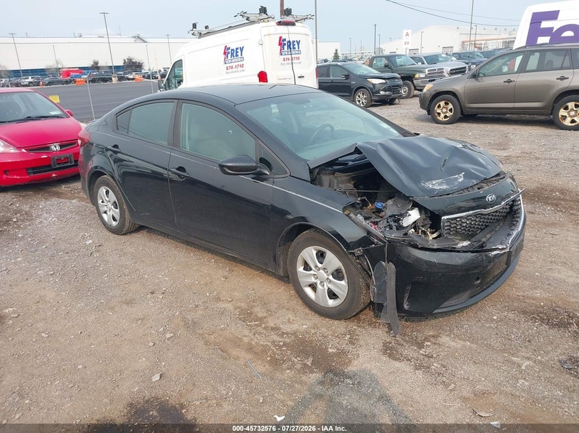 2018 KIA FORTE LX | 3KPFL4A76JE193638 | UPCARS