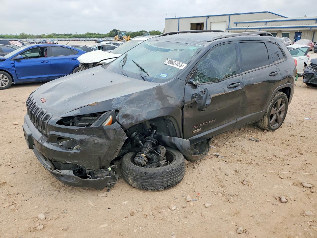 2016 JEEP GRAND CHER LATITUDE | 1C4PJLCB1GW315276 | UPCARS