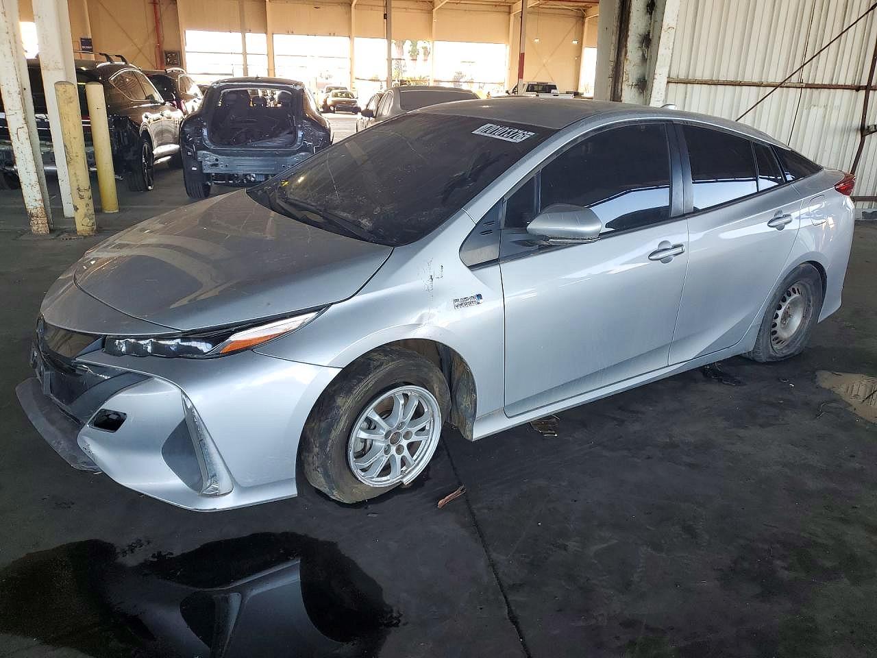 2021 TOYOTA PRIUS XLE | JTDKAMFPXM3185678 | UPCARS