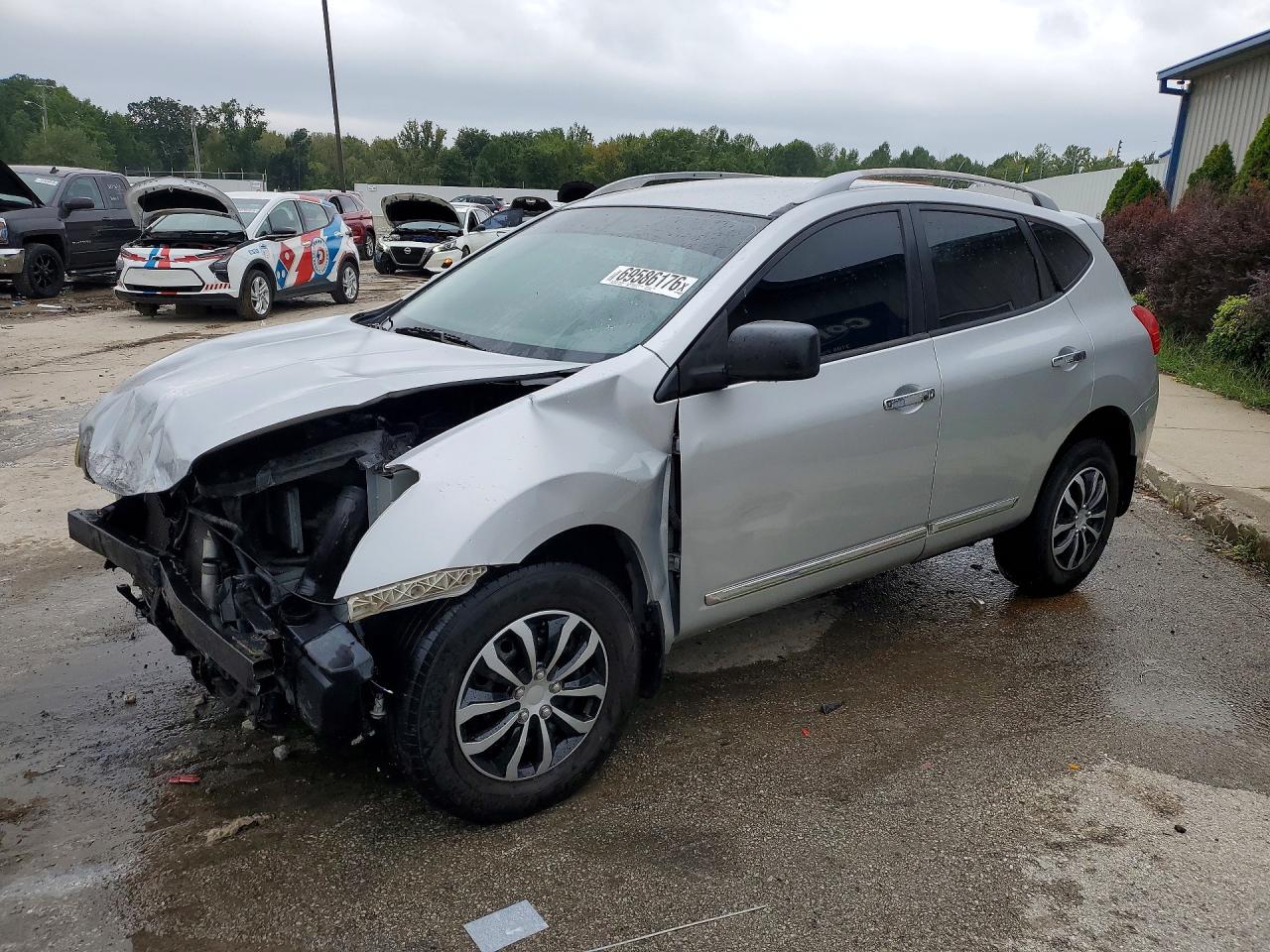 2015 NISSAN ROGUE S | JN8AS5MT7FW652723 | UPCARS