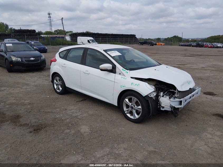 2014 FORD FOCU SE | 1FADP3K21EL312675 | UPCARS