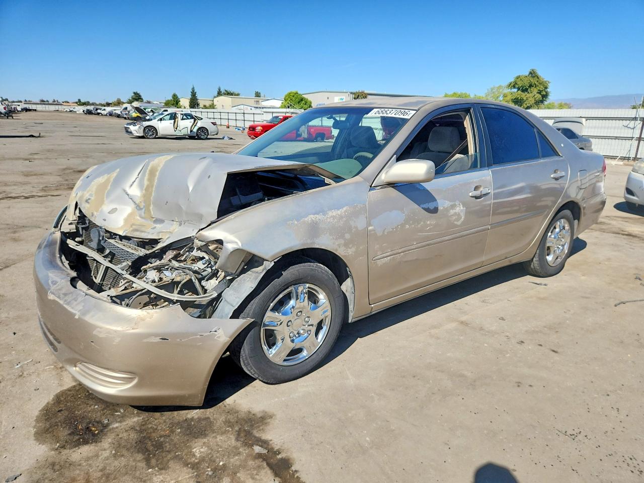 2004 TOYOTA CAMRY LE | JTDBE32K040269826 | UPCARS
