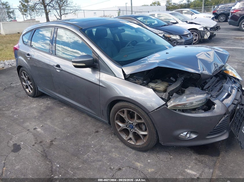 2014 FORD FOCU SE | 1FADP3K22EL166030 | UPCARS