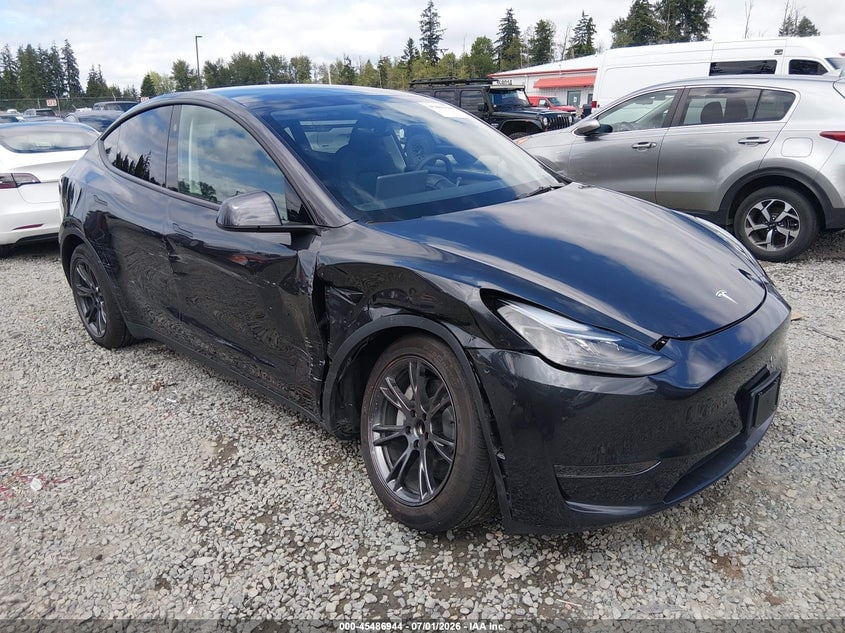 2025 TESLA MODEL Y LONG RANGE DUAL MOTOR REAR-WHEEL DRIVE | 7SAYGDED0SF313297 | UPCARS