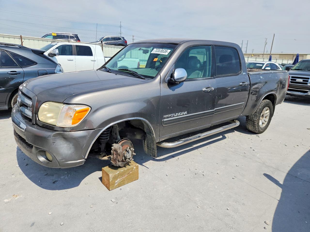 2005 TOYOTA TUNDRA DOUBLE CAB SR5 | 5TBDT441X5S500196 | UPCARS