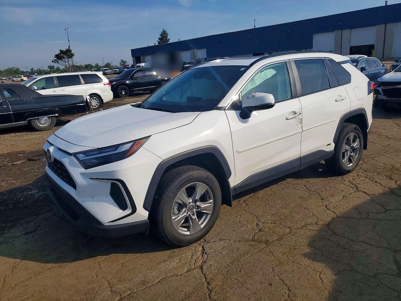 2023 TOYOTA RAV4 XLE | 4T3RWRFV8PU104674 | UPCARS