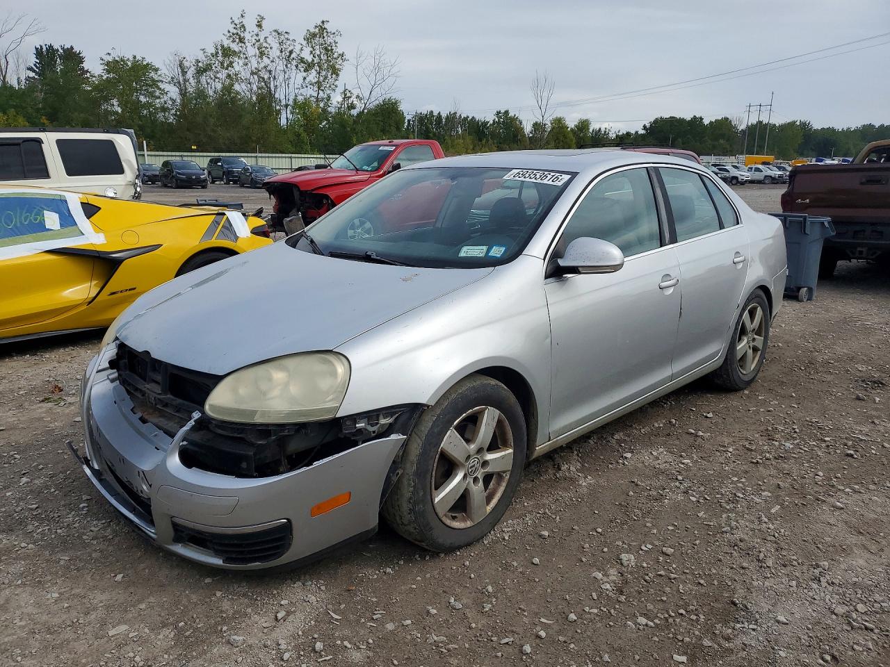 2008 VOLKSWAGEN JETTA SE | 3VWRM71K18M018484 | UPCARS
