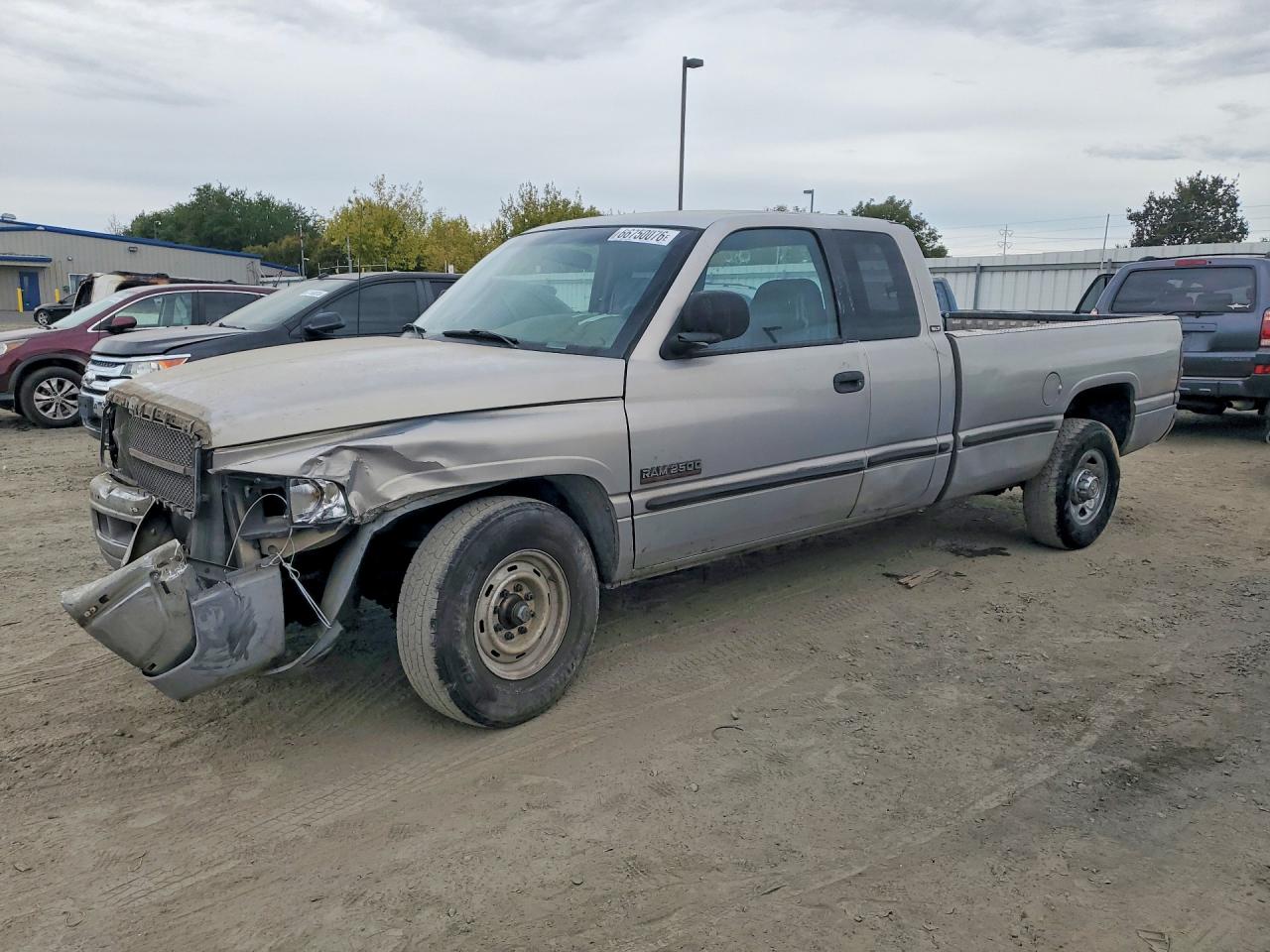 1999 DODGE RAM 2500 | 1B7KC2365XJ505399 | UPCARS