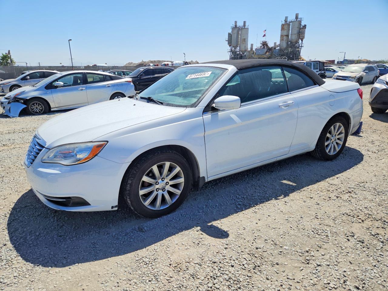 2013 CHRYSLER 200 TOURING | 1C3BCBEB1DN512143 | UPCARS