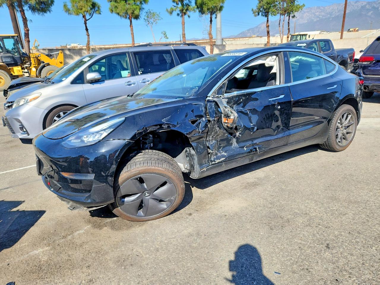 2019 TESLA MODEL 3 | 5YJ3E1EA8KF415772 | UPCARS