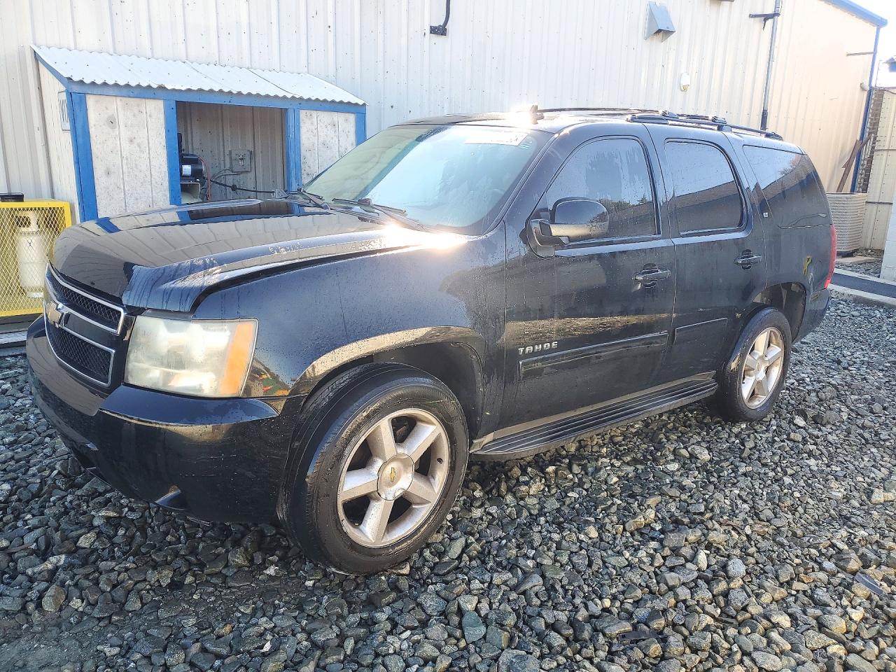 2011 CHEVROLET TAHOE K1500 LT | 1GNSKBE0XBR383684 | UPCARS