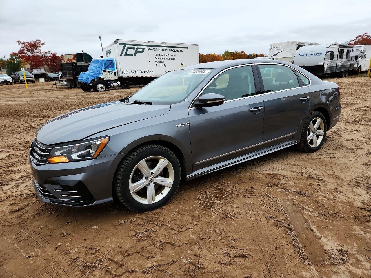 2017 VOLKSWAGEN PASSAT VOLK | 1VWDT7A32HC019246 | UPCARS
