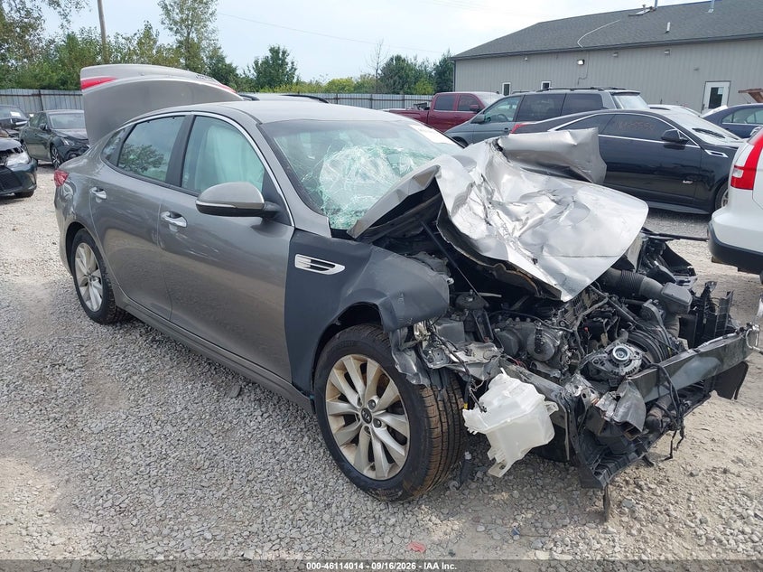 2018 KIA OPTIMA LX | 5XXGT4L3XJG262210 | UPCARS